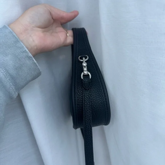 Black Coach Mini Ergo - Picture 4 of 9